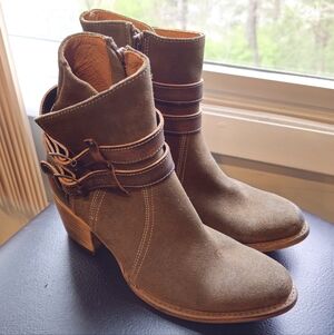 Freebird  Leather Buckle Ankle Boots 9
